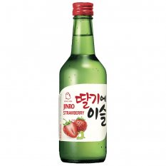 Soju Korean alcoholic drink Strawberry flavour 350 ml - Jinro