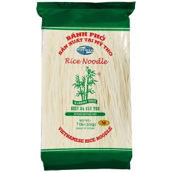 Flat Rice Noodles, Folded 3mm 200 g - Bamboo Tree