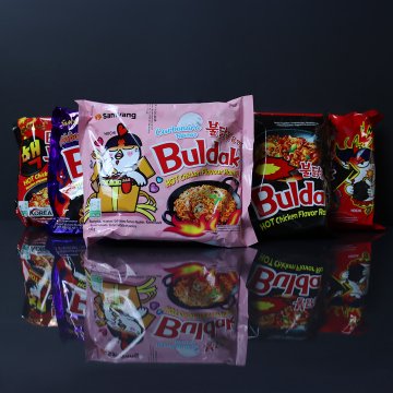 🔥 Buldak: Pálivá výzva pro každého milovníka nudlí 🔥