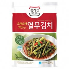 Fresh Korean Young Radish Leaves Yulmu Kimchi Vegetable 500 g - JONGGA